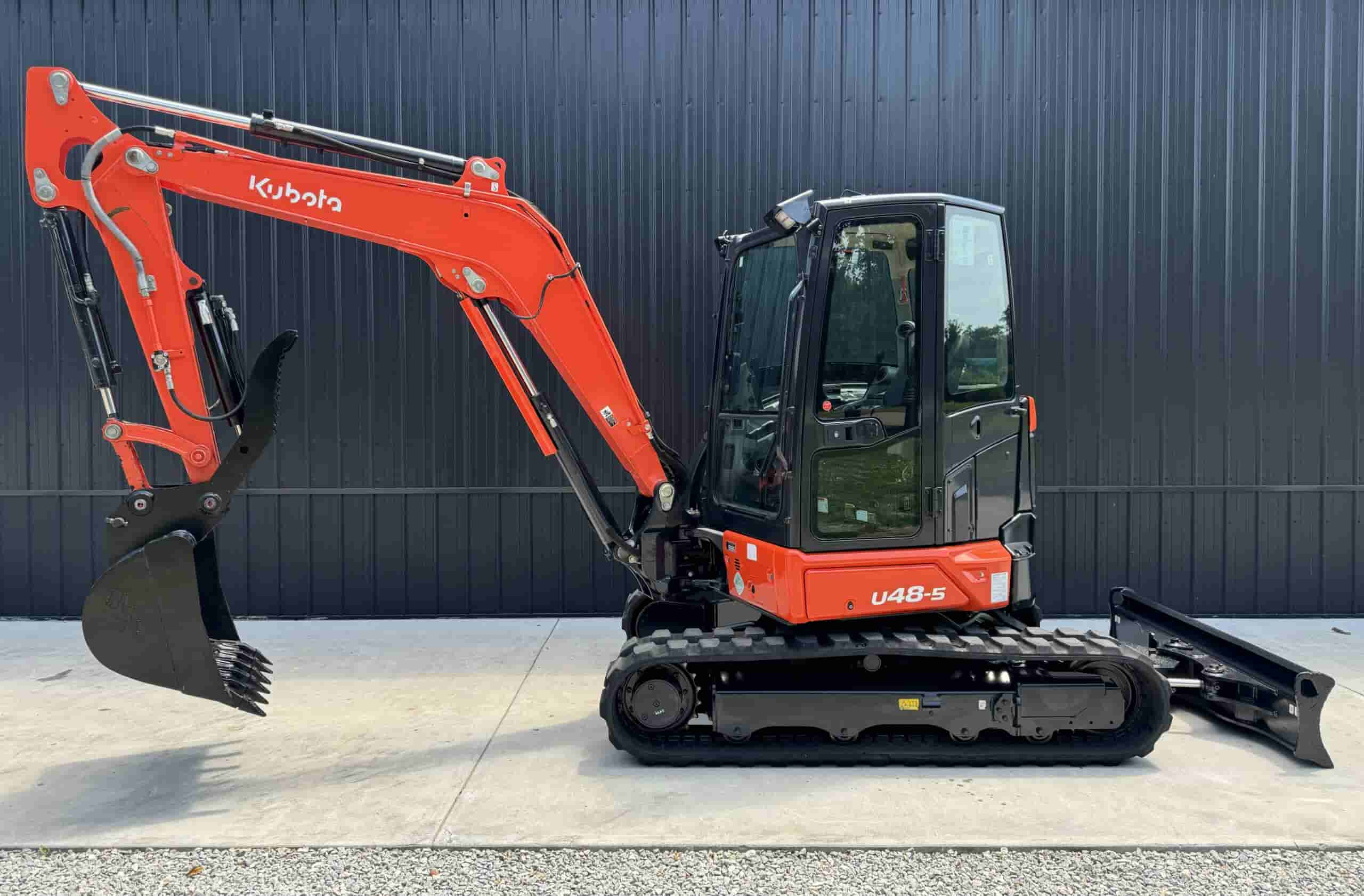 2021 KUBOTA U48-5
